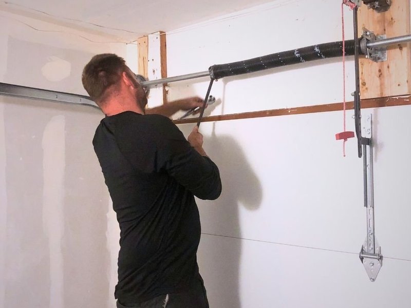 Garage Door Spring Repair Cougar of Gilman